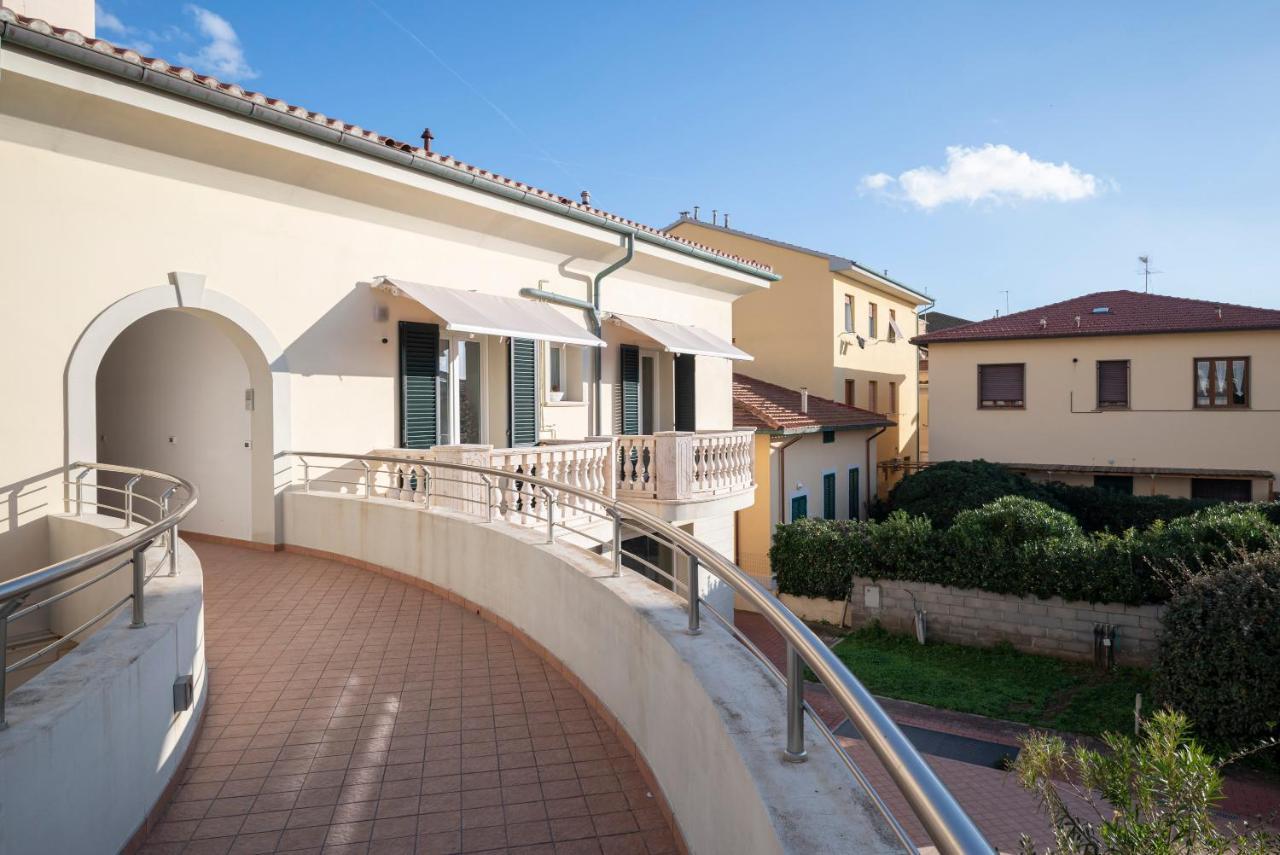 Il Faro Appartamenti San Vincenzo Exterior foto