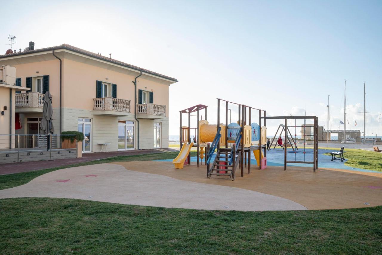 Il Faro Appartamenti San Vincenzo Exterior foto